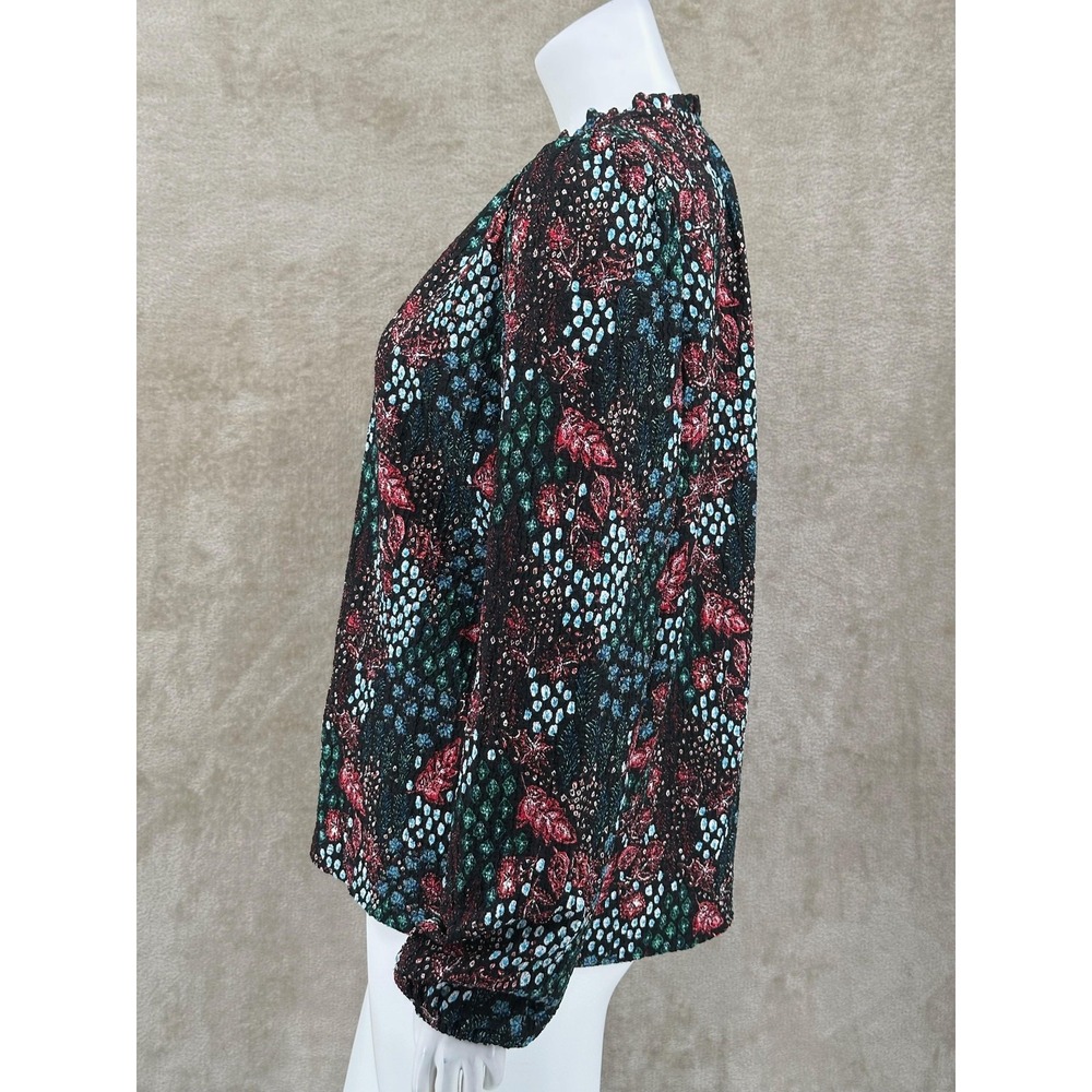 Ann Taylor LOFT Top‎ Womens Medium Black Dark Floral Boho Ruffle V-Neck Textured - Picture 4 of 9